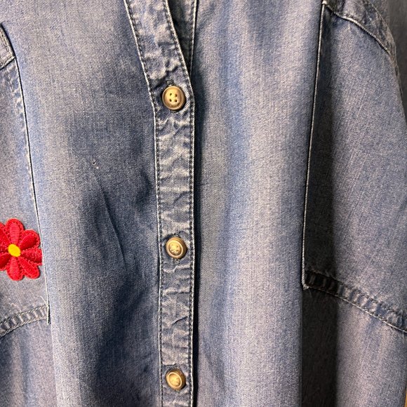 ๐Body Flirt Beautiful Button Down Dress - Breathable Fabrics - Trumpet Sleeves - Picture 6 of 16